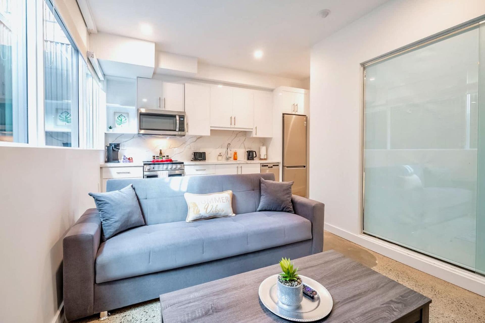 Spacious 2Br Apartment - Regent Park Near Downtown Торонто Экстерьер фото
